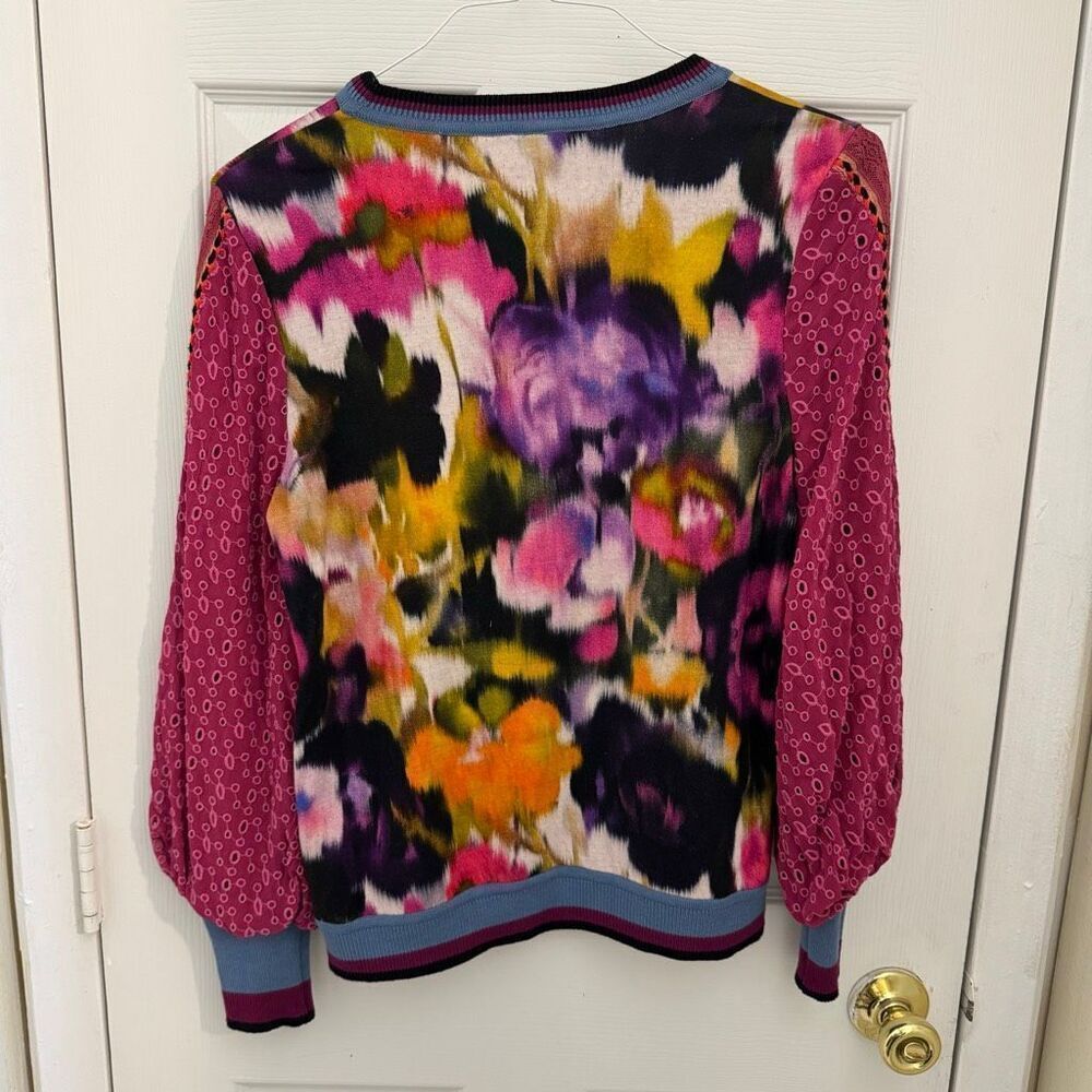 Blank London Floral Crewneck Sweater Size XS Eyelet Sleeves Pink - Picture 3 of 8